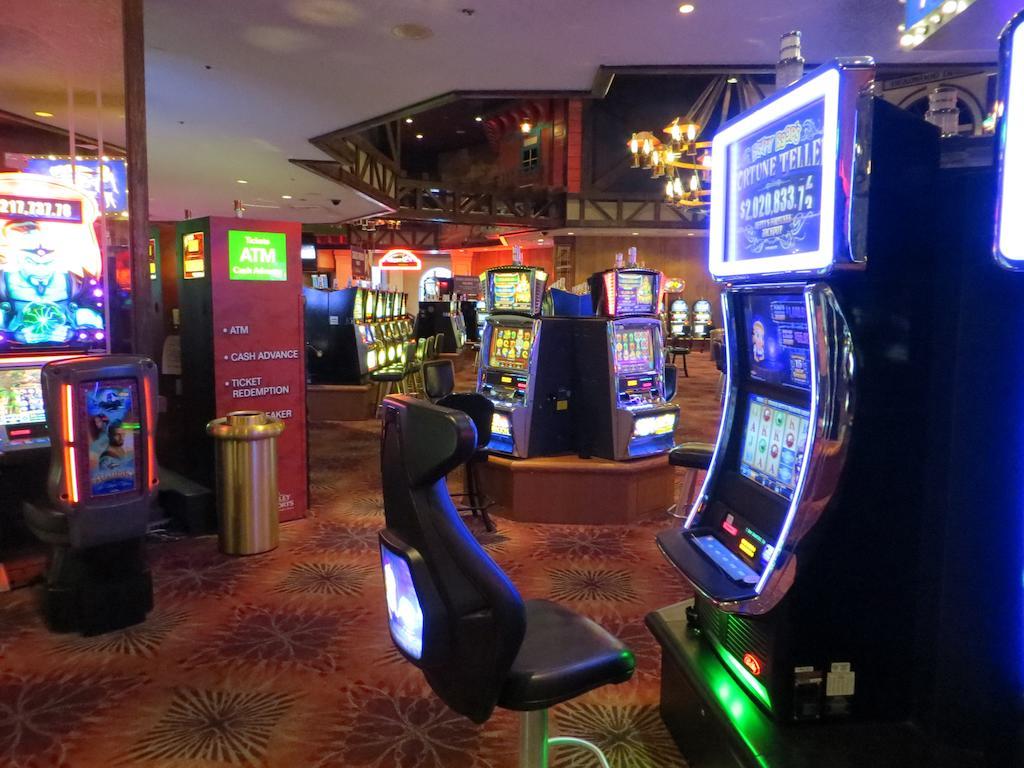 Buffalo Bills Resort & Casino Primm Exterior photo